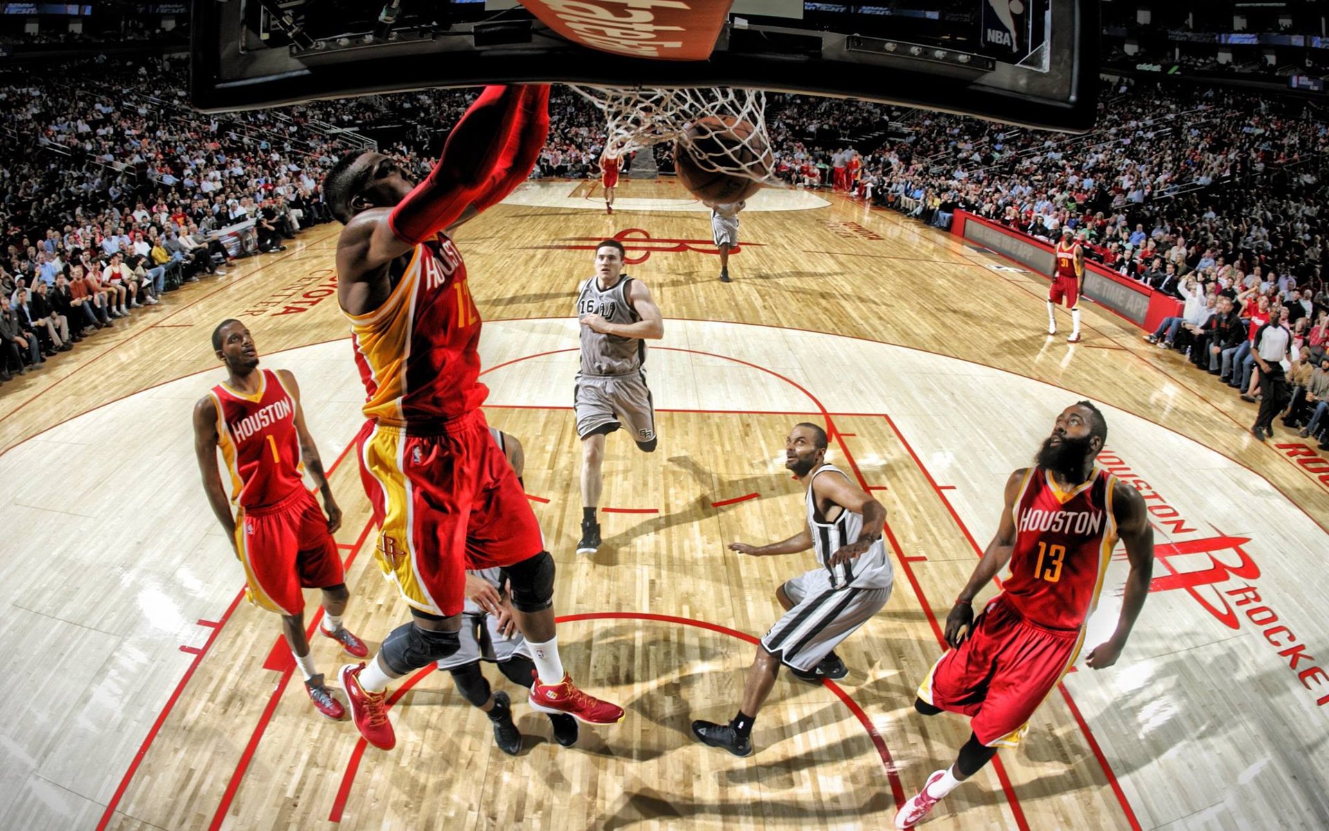 哈登驾到?CBA新规引热议,NBA巨星登陆倒计时